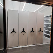 Мобильные стеллажи в банке - как увеличить вместимость архива на 50% без расширения площади