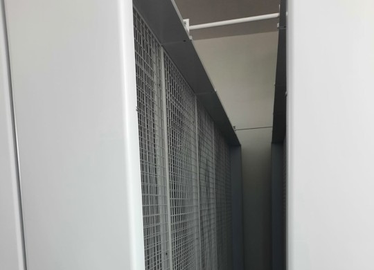 Система верхних антиопрокидывателей